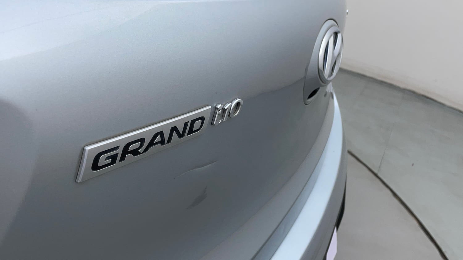 Used 2019 Hyundai Grand i10 Sportz 1.2 Kappa VTVT Petrol Manual dents MINOR SCRATCH