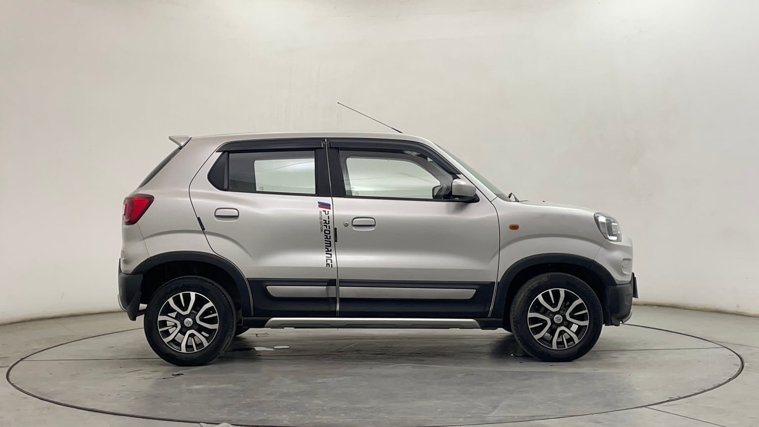 Used 2022 Maruti Suzuki S-Presso VXi Plus AMT Petrol Automatic exterior RIGHT SIDE VIEW