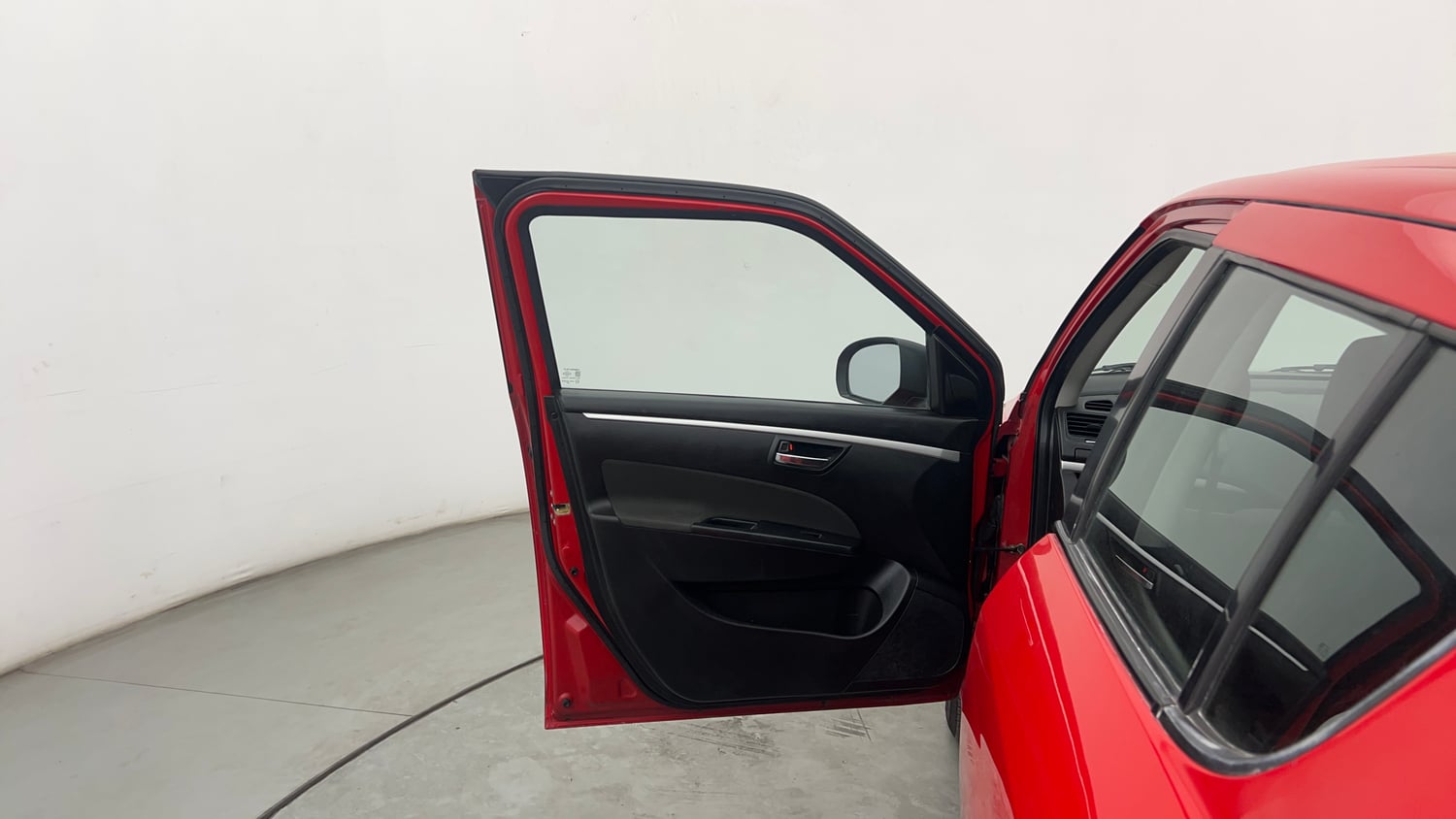 Used 2016 Maruti Suzuki Swift ZXi Petrol Manual interior LEFT FRONT DOOR OPEN VIEW