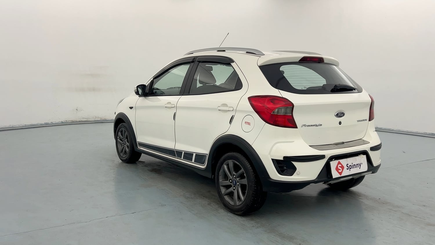 Used 2020 Ford Freestyle Titanium Plus 1.2 Ti-VCT Petrol Manual exterior LEFT REAR CORNER VIEW