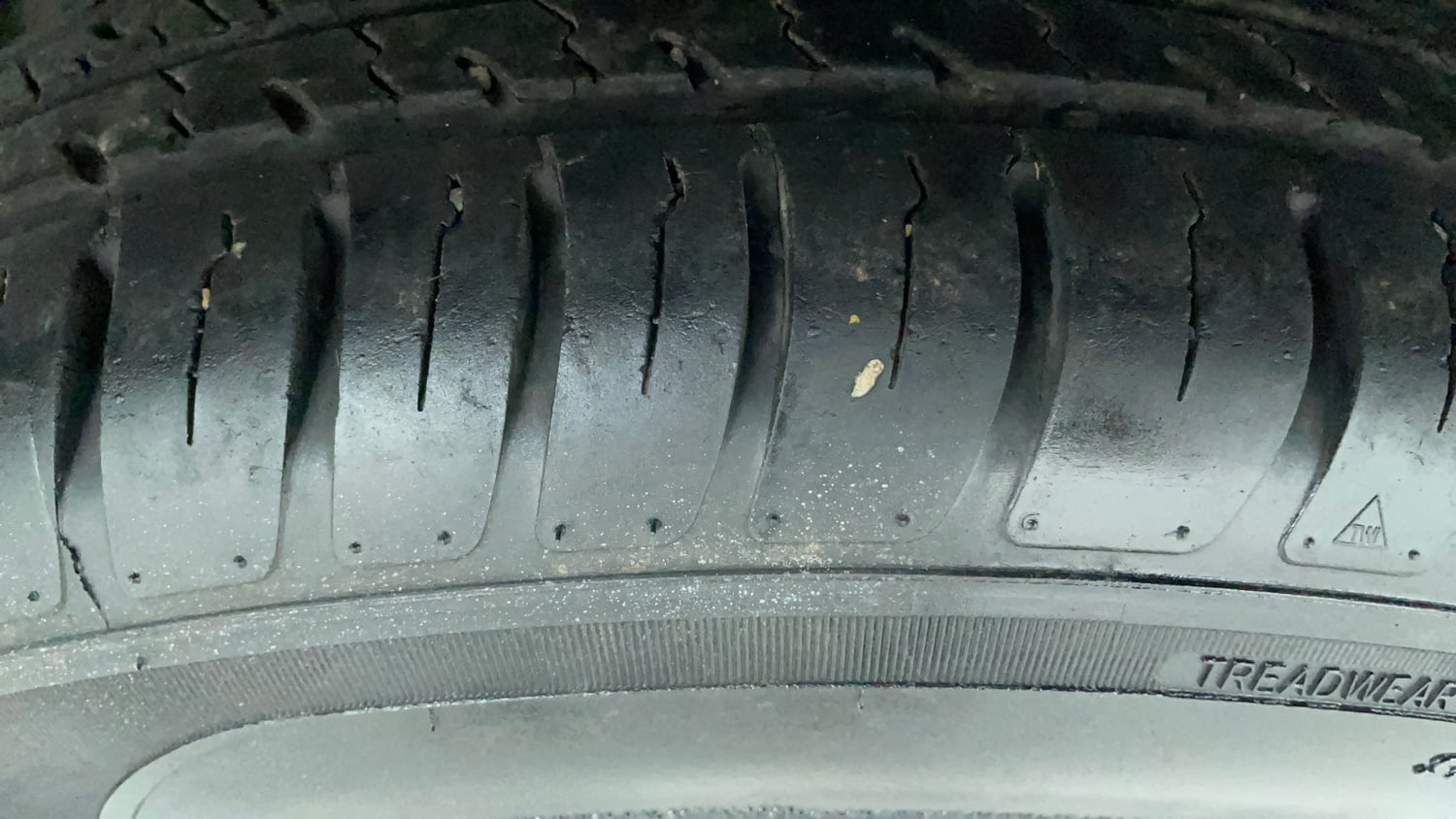 Used 2021 Maruti Suzuki Dzire VXi Petrol Manual tyres RIGHT REAR TYRE TREAD VIEW
