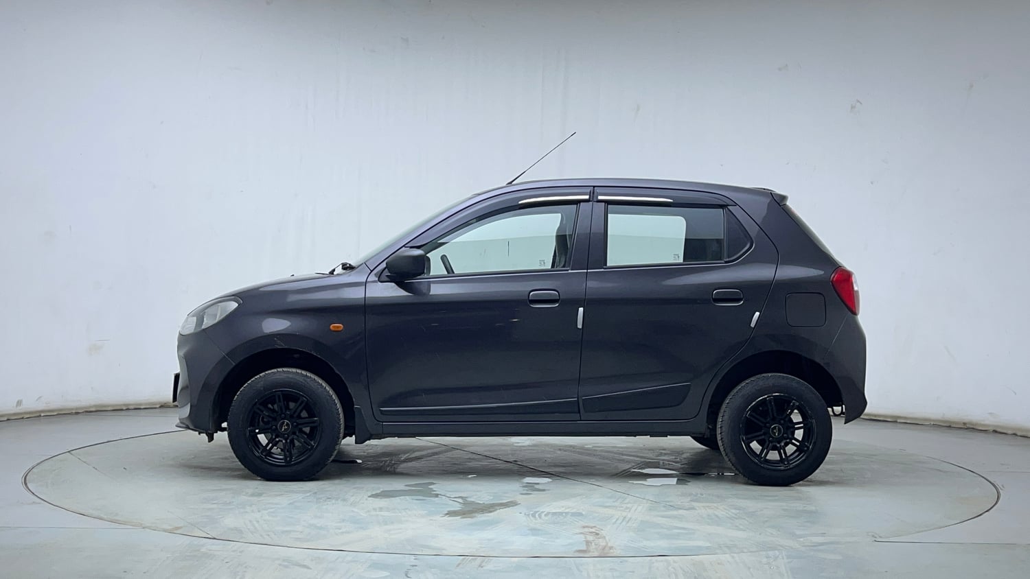 Used 2024 Maruti Suzuki Alto K10 VXi Plus Petrol Manual exterior LEFT SIDE VIEW