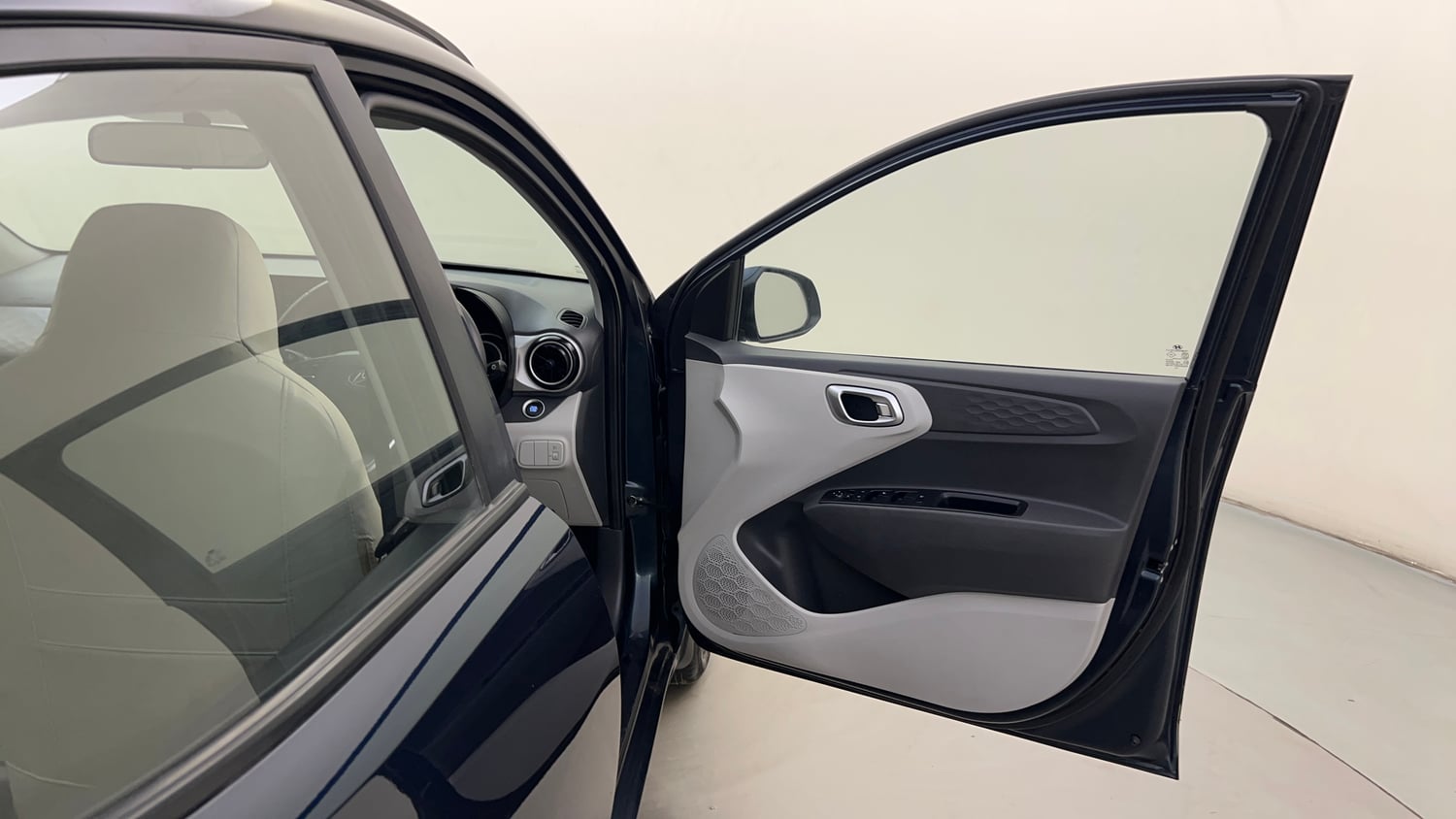 Used 2021 Hyundai Grand i10 Nios Asta AMT 1.2 Kappa VTVT Petrol Automatic interior RIGHT FRONT DOOR OPEN VIEW