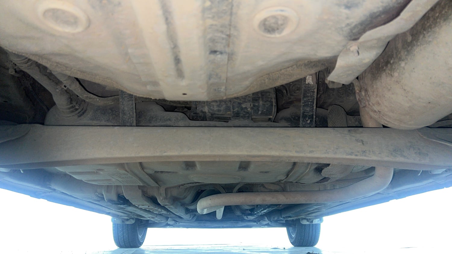 Used 2019 Hyundai Elite i20 Asta 1.2 (O) Petrol Manual extra REAR UNDERBODY VIEW (TAKEN FROM REAR)