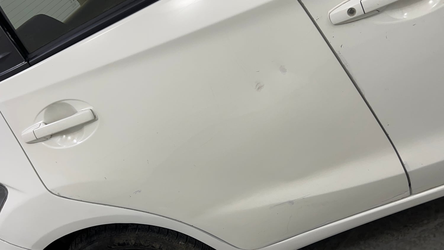 Used 2013 Honda Brio S MT Petrol Manual dents MINOR SCRATCH