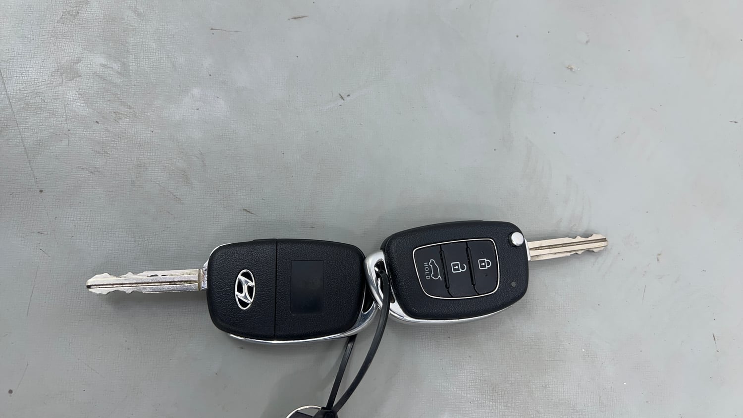 Used 2014 Hyundai Elite i20 Sportz 1.2 Petrol Manual extra CAR KEY VIEW