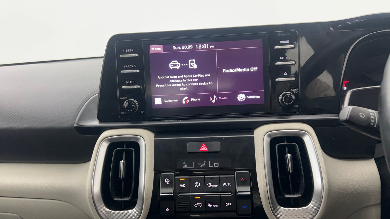 Used 2020 Kia Sonet HTX 1.0 iMT Petrol Manual interior MUSIC SYSTEM & AC CONTROL VIEW