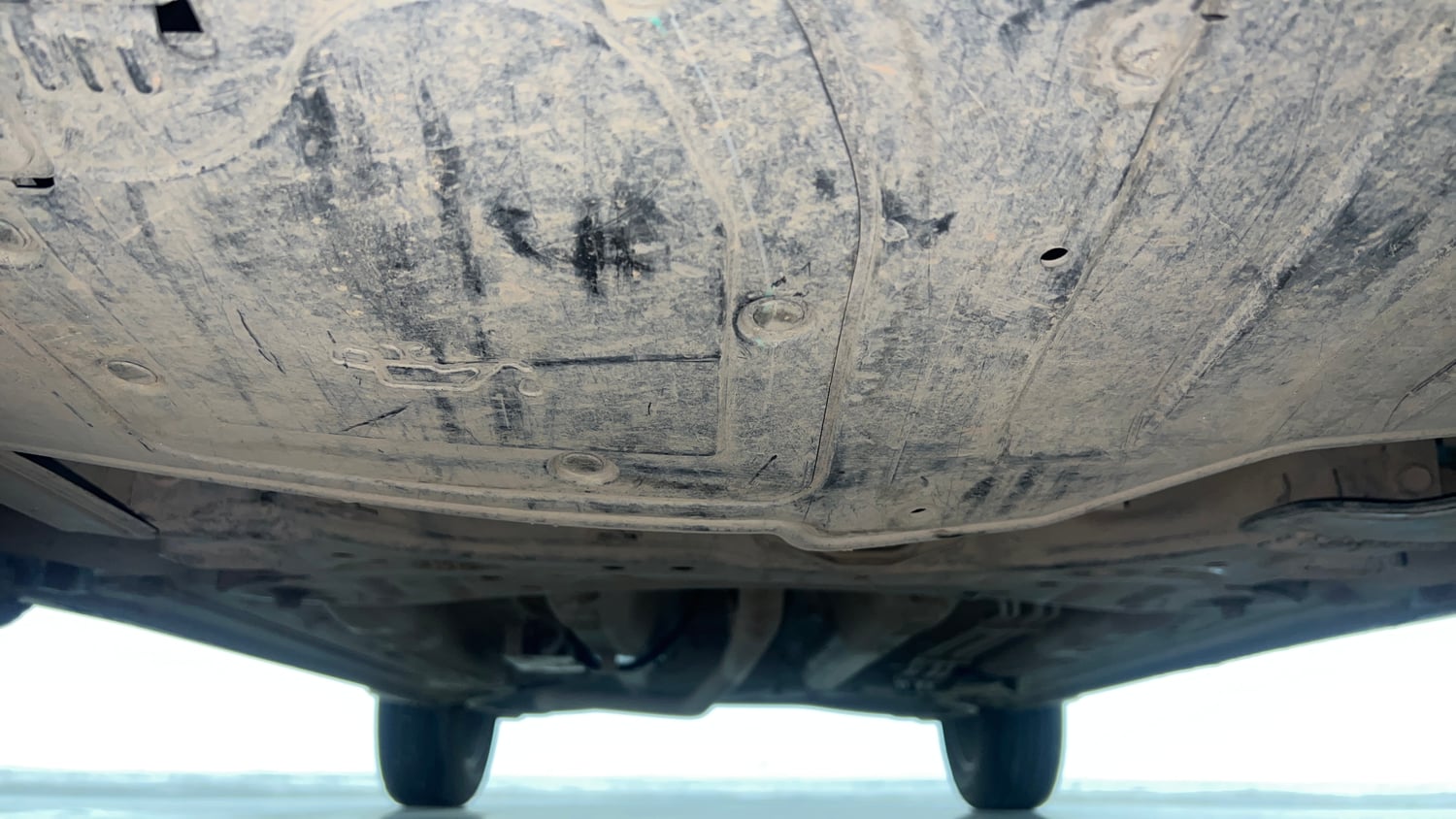 Used 2022 Kia Sonet HTX Plus 1.5 Diesel Manual extra FRONT LEFT UNDERBODY VIEW