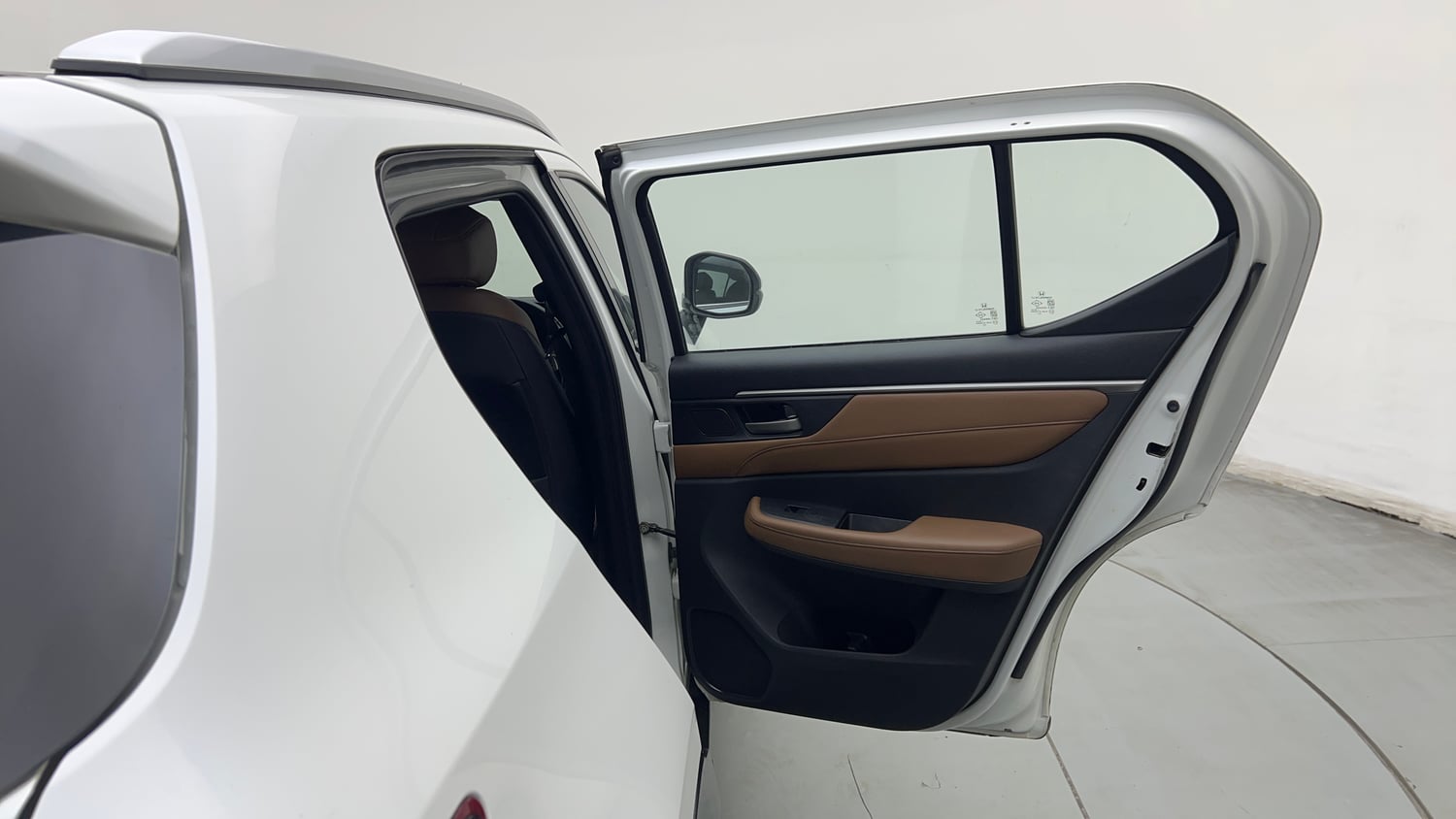 Used 2023 Honda Elevate ZX CVT Petrol Automatic interior RIGHT REAR DOOR OPEN VIEW