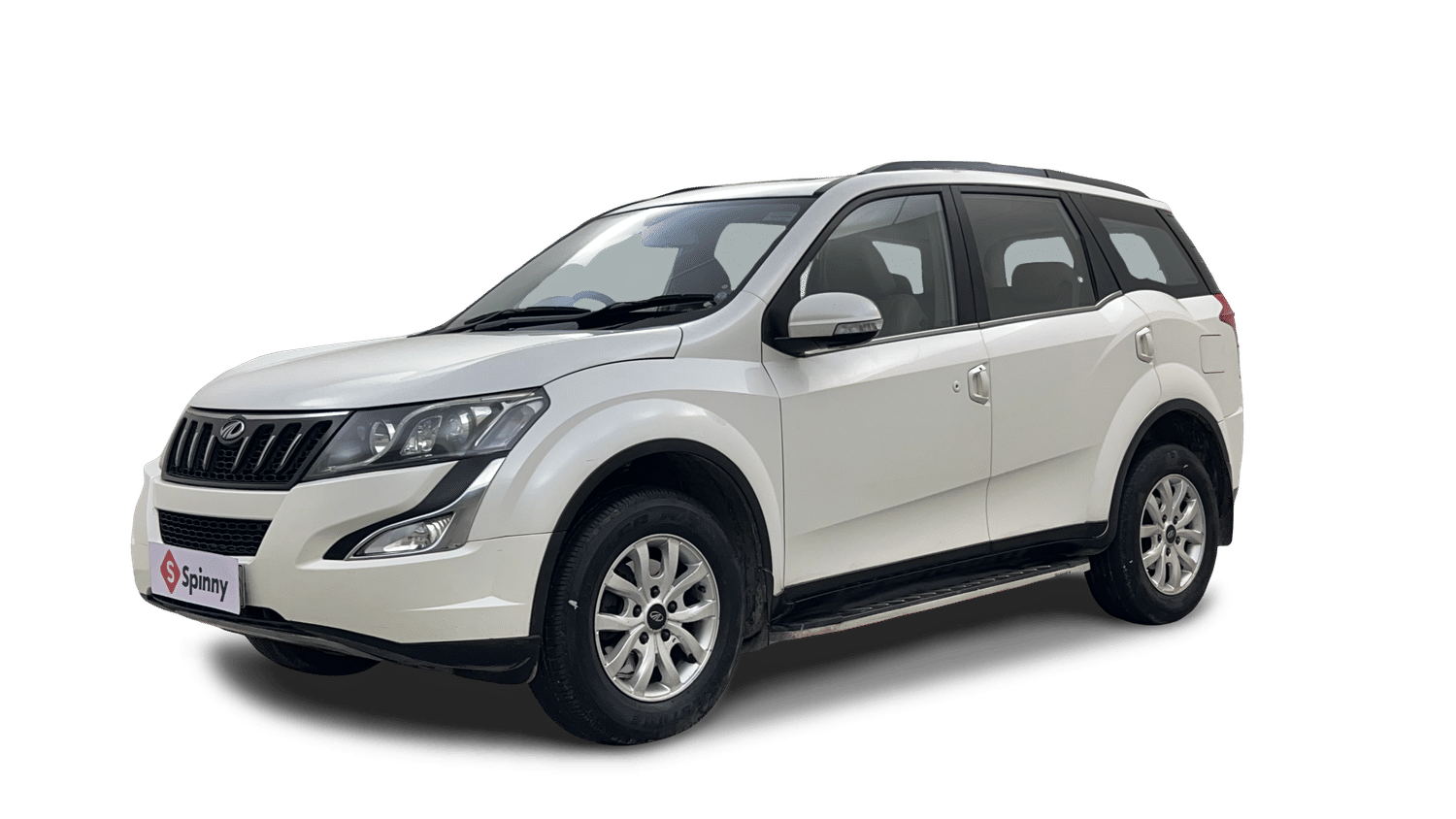 Used 2016 Mahindra XUV500 W10 AT Diesel Automatic Image