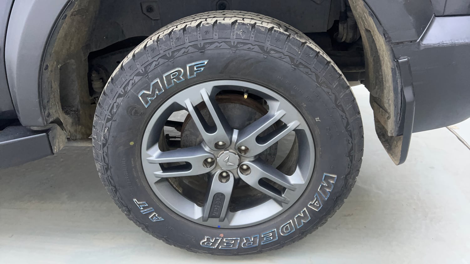 Used 2023 mahindra Thar LX Hard Top Diesel MT 4WD Diesel Manual tyres LEFT REAR TYRE RIM VIEW