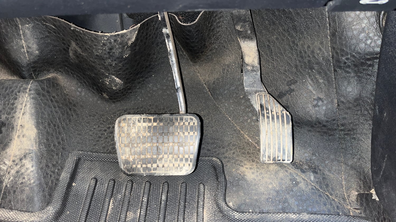 Used 2022 Tata Punch Kaziranga Creative AMT Petrol Automatic interior PEDALS VIEW
