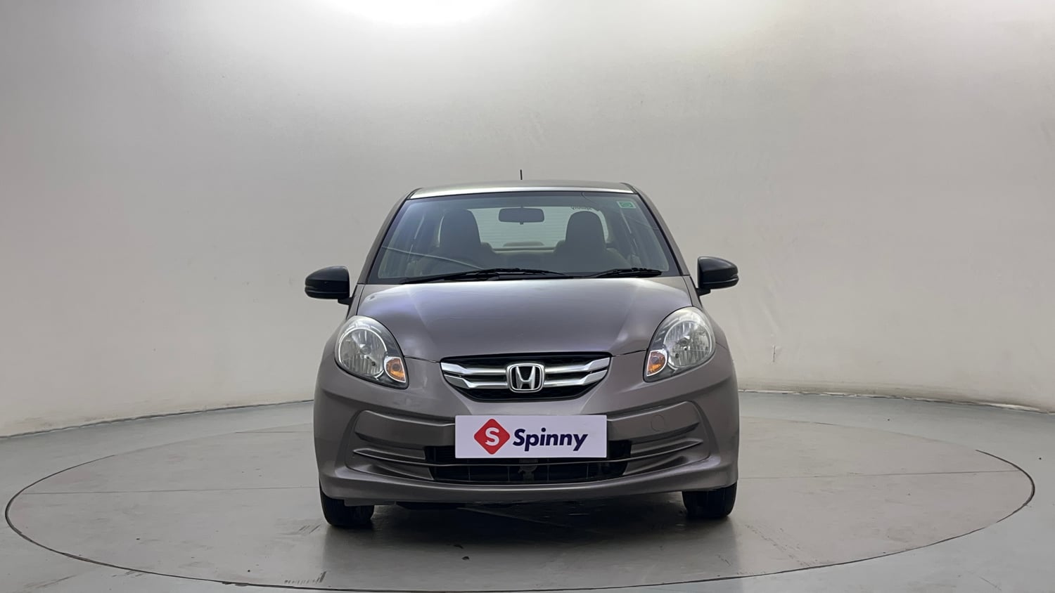 Used 2015 Honda Amaze 1.2 SX i-VTEC Petrol Manual exterior FRONT VIEW