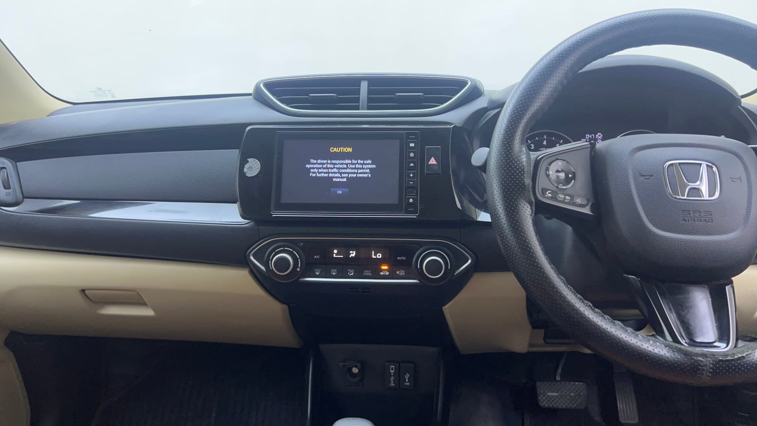 Used 2019 Honda Amaze 1.2 VX CVT Petrol Petrol Automatic interior MUSIC SYSTEM & AC CONTROL VIEW
