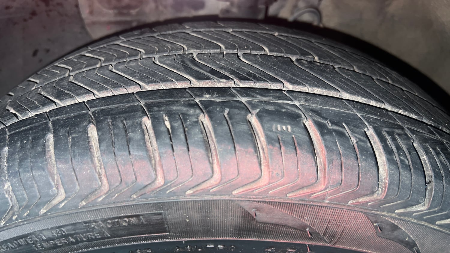 Used 2019 Hyundai Elite i20 Asta 1.2 (O) Petrol Manual tyres LEFT FRONT TYRE TREAD VIEW