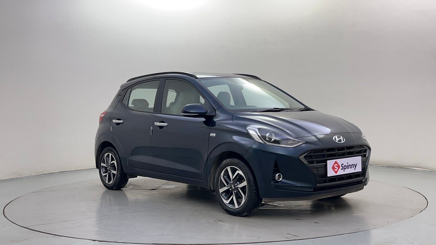 Used 2021 Hyundai Grand i10 Nios Asta AMT 1.2 Kappa VTVT Petrol Automatic exterior RIGHT FRONT CORNER VIEW