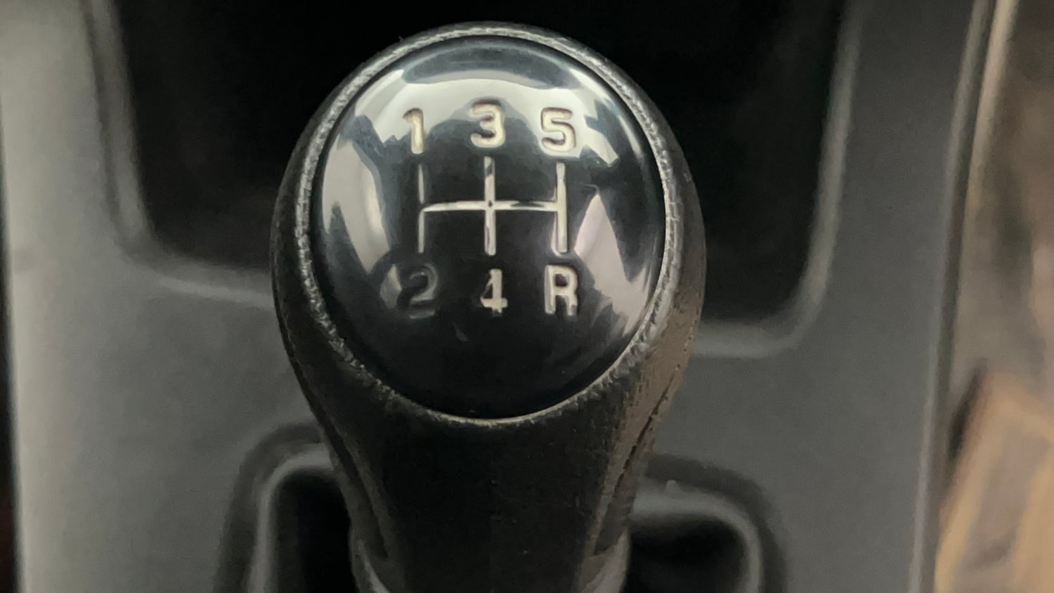 Used 2022 Maruti Suzuki Wagon R ZXI Plus 1.2 Petrol Manual interior GEAR  KNOB VIEW