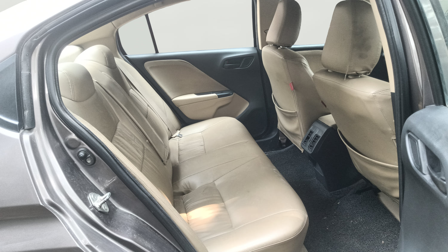 Used 2015 Honda City SV Petrol Manual interior RIGHT SIDE REAR DOOR CABIN VIEW