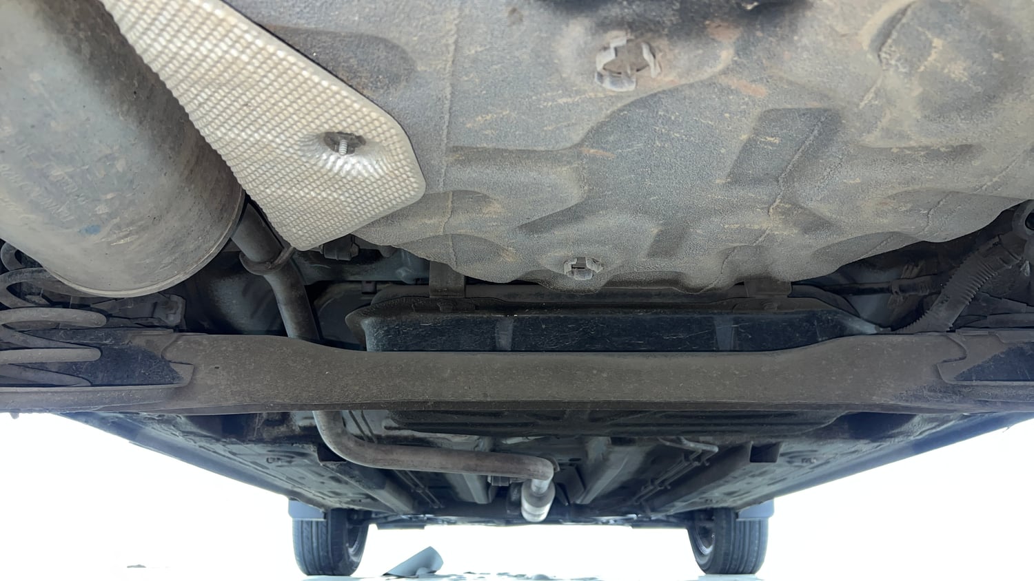 Used 2022 Renault Kiger RXT (O) Turbo CVT Petrol Automatic extra REAR UNDERBODY VIEW (TAKEN FROM REAR)