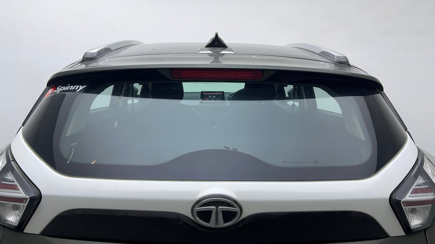Used 2020 Tata Nexon XMA Petrol Automatic exterior BACK WINDSHIELD VIEW