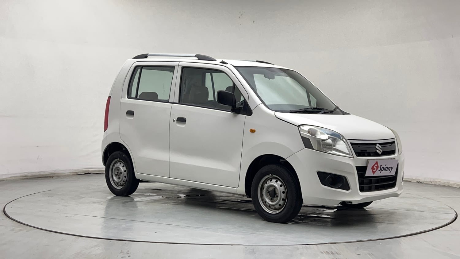 Used 2018 Maruti Suzuki Wagon R LXI CNG Cng Manual exterior RIGHT FRONT CORNER VIEW