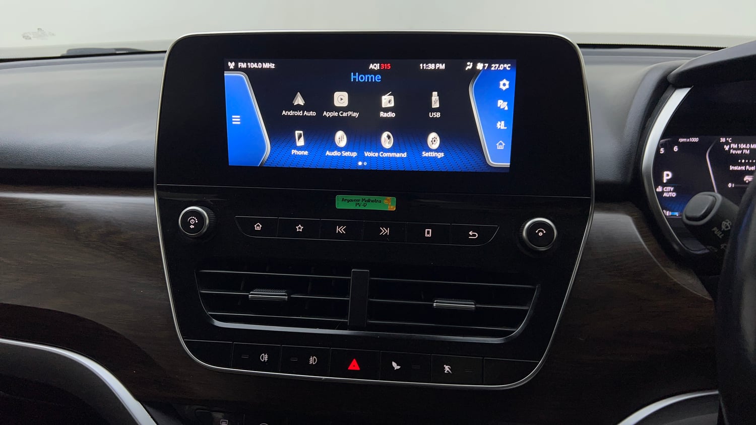 Used 2023 Tata Harrier XZA Plus Diesel Automatic top_features Integrated (in-dash) music system