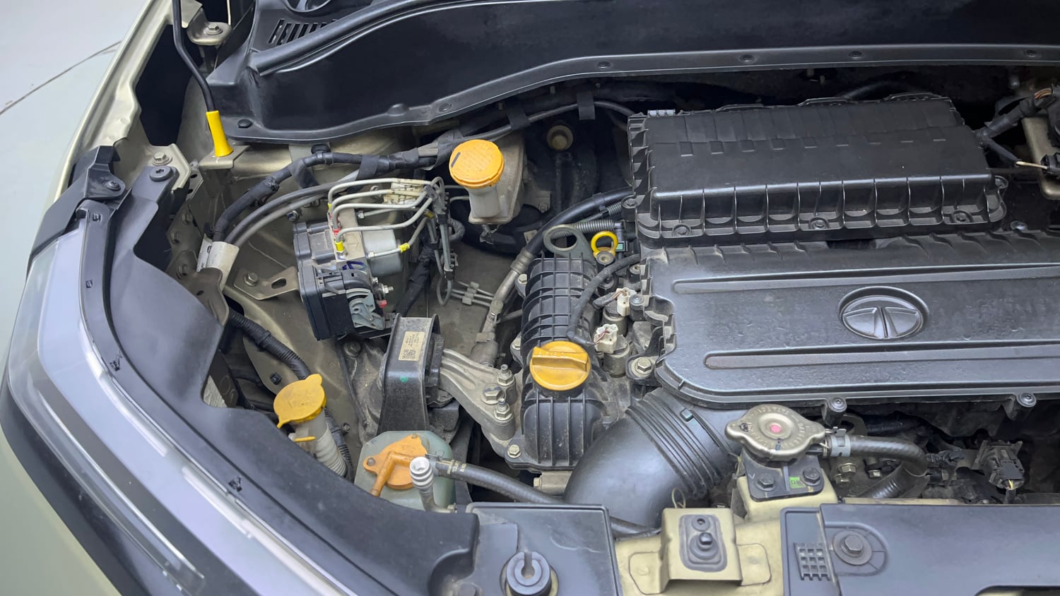 Used 2022 Tata Punch Kaziranga Creative AMT Petrol Automatic engine ENGINE RIGHT SIDE VIEW
