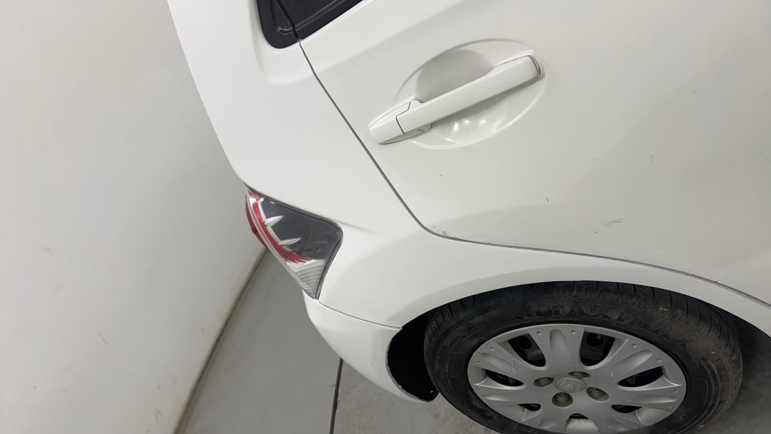 Used 2013 Honda Brio S MT Petrol Manual dents MINOR DENT