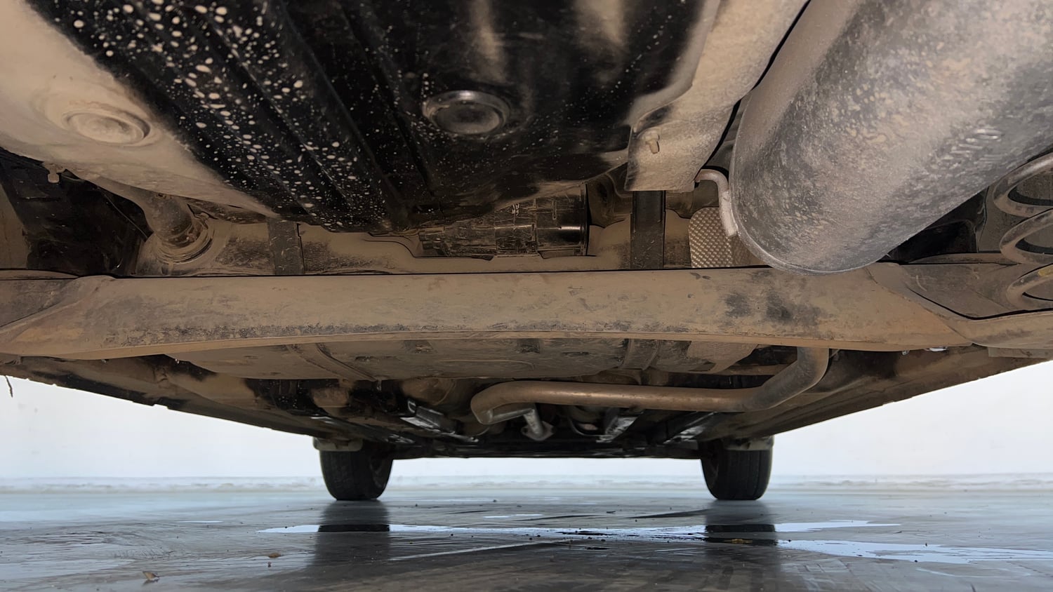 Used 2015 Hyundai Elite i20 Magna 1.2 Petrol Manual extra REAR UNDERBODY VIEW (TAKEN FROM REAR)