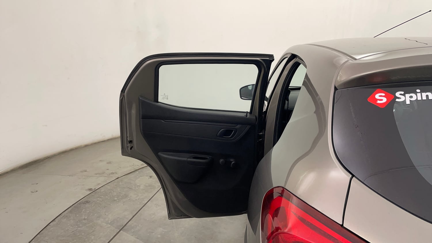 Used 2017 Renault Kwid RXT (O) 1.0 SCE Edition Petrol Manual interior LEFT REAR DOOR OPEN VIEW