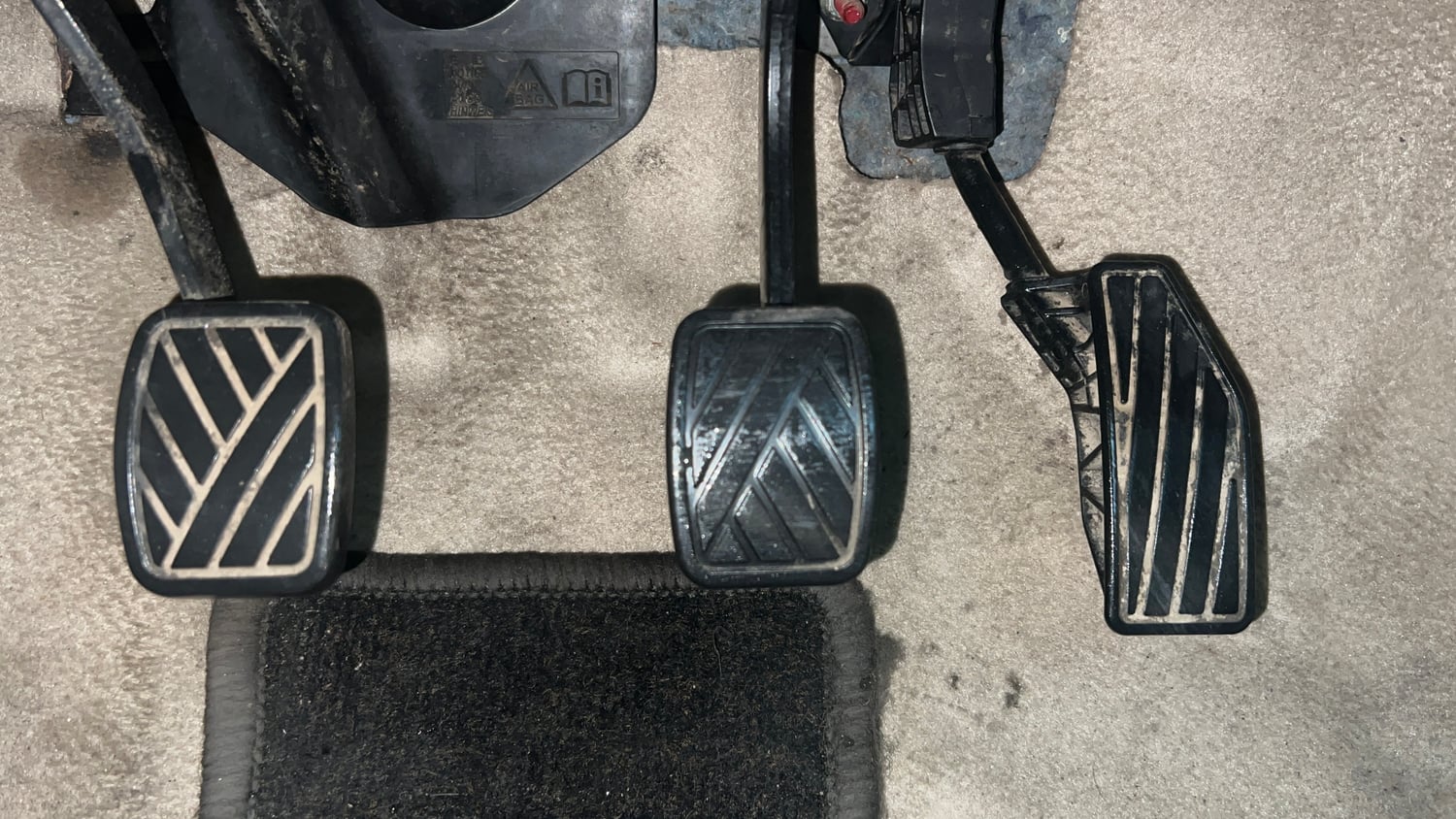 Used 2022 Maruti Suzuki Dzire VXi CNG Cng Manual interior PEDALS VIEW