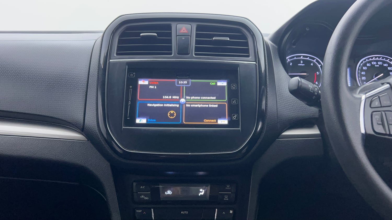 Used 2019 maruti-suzuki Vitara Brezza ZDi Plus AGS Diesel Automatic interior MUSIC SYSTEM & AC CONTROL VIEW