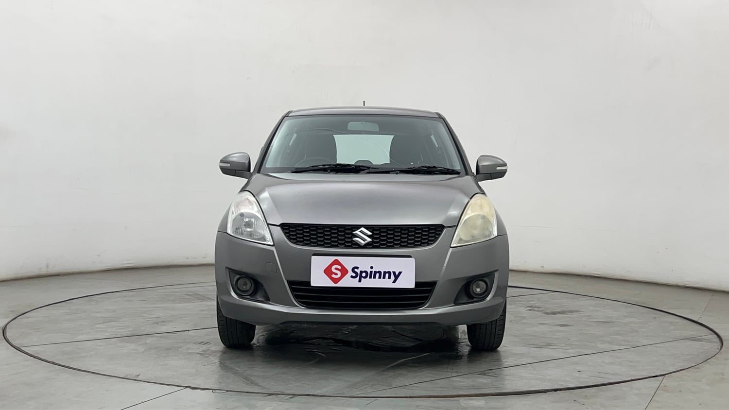 Used 2013 Maruti Suzuki Swift VXi Petrol Manual exterior FRONT VIEW