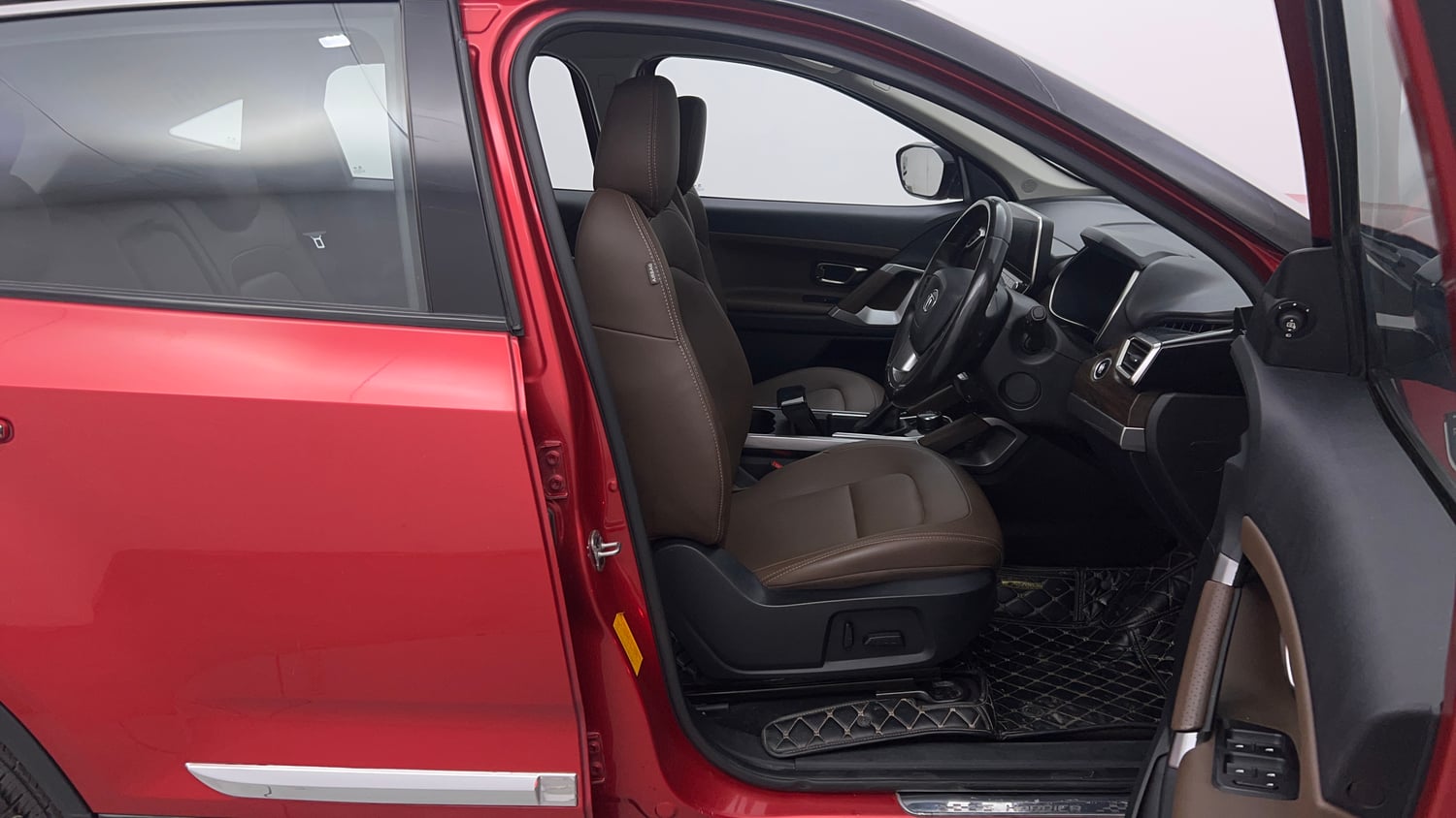 Used 2020 Tata Harrier XZA Plus Dual Tone Diesel Automatic interior RIGHT SIDE FRONT DOOR CABIN VIEW