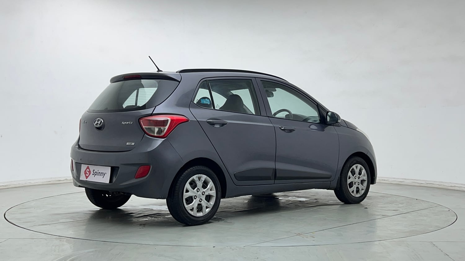 Used 2016 Hyundai Grand i10 Sportz 1.2 Kappa VTVT Petrol Manual exterior RIGHT REAR CORNER VIEW
