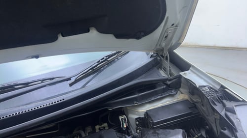 Used 2022 Honda WR-V VX MT Petrol Petrol Manual engine ENGINE LEFT SIDE HINGE & APRON VIEW
