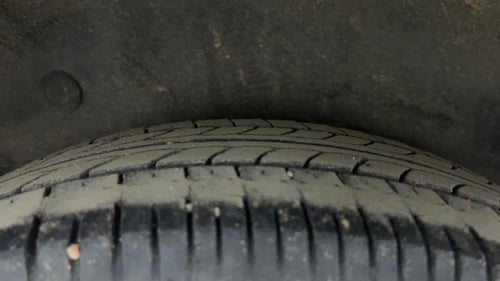 Used 2014 Hyundai i10 Sportz 1.1 iRDE2 Petrol Manual tyres RIGHT REAR TYRE TREAD VIEW
