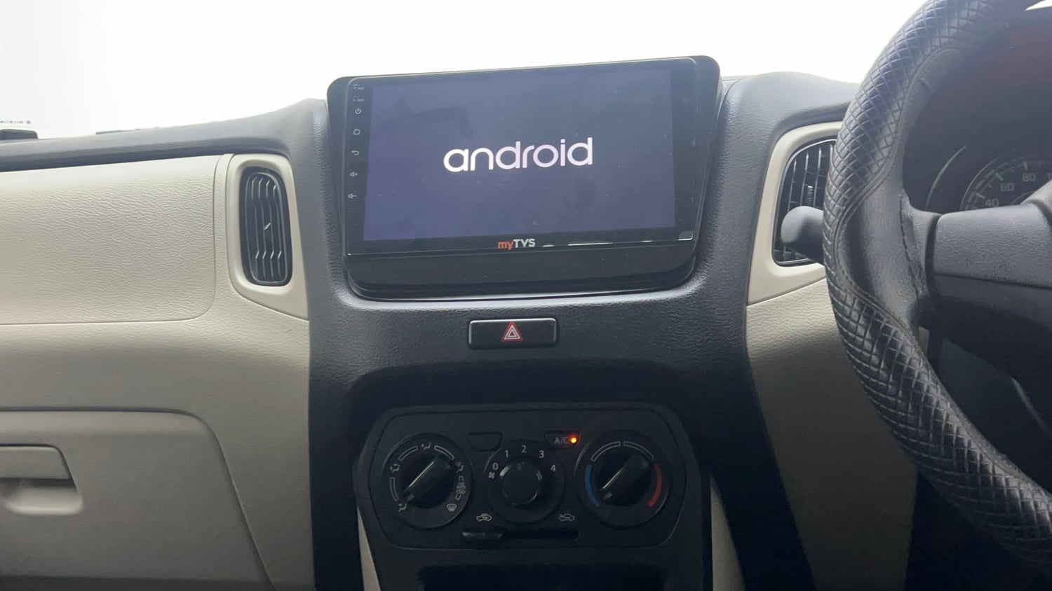 Used 2023 Maruti Suzuki Wagon R LXI 1.0 CNG Cng Manual interior MUSIC SYSTEM & AC CONTROL VIEW