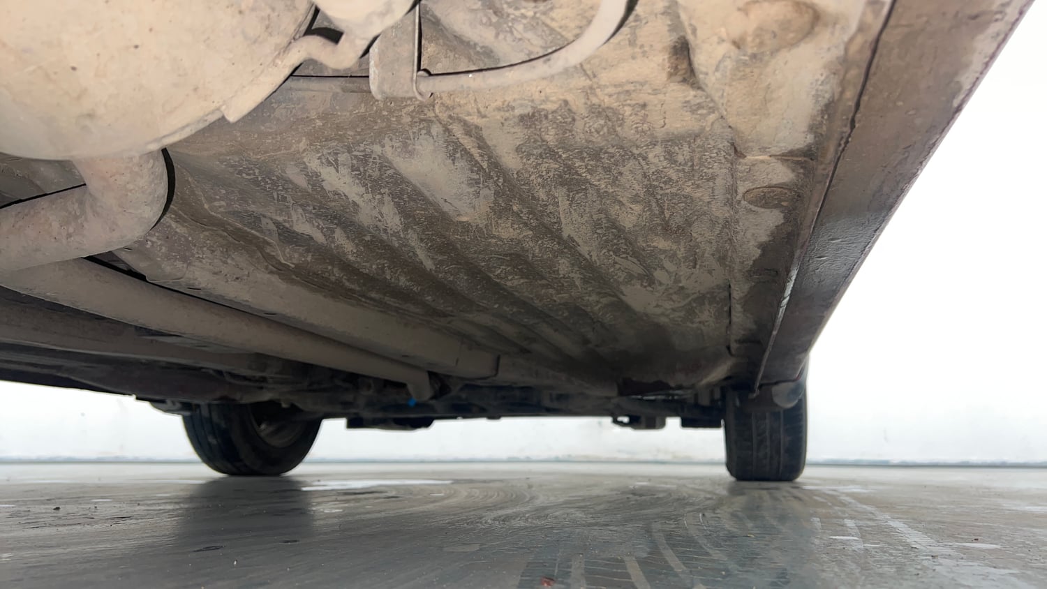 Used 2021 Honda Amaze 1.2 VX MT Petrol Petrol Manual extra REAR RIGHT UNDERBODY VIEW