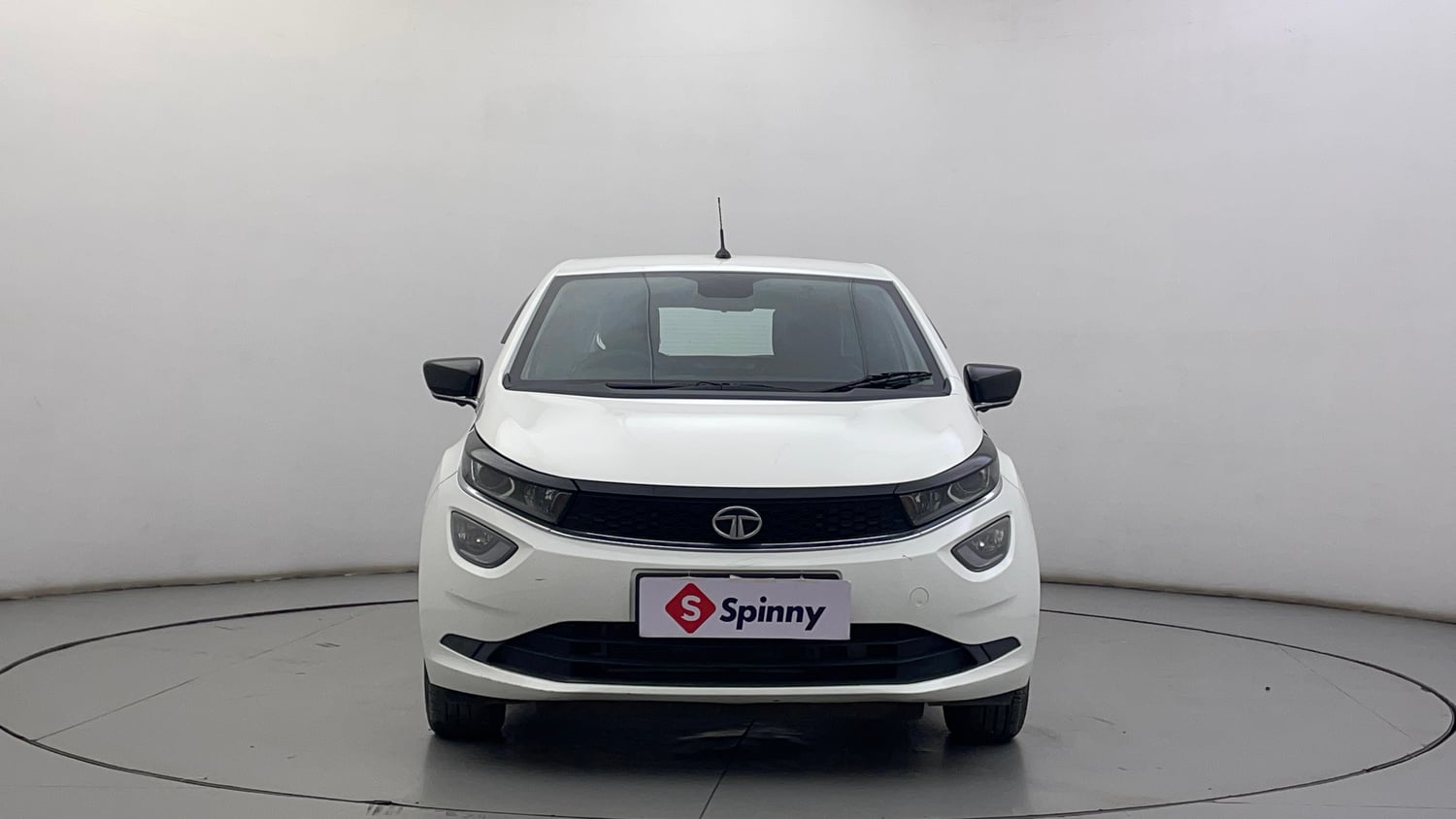 Used 2023 Tata Altroz XZ Diesel Diesel Manual exterior FRONT VIEW