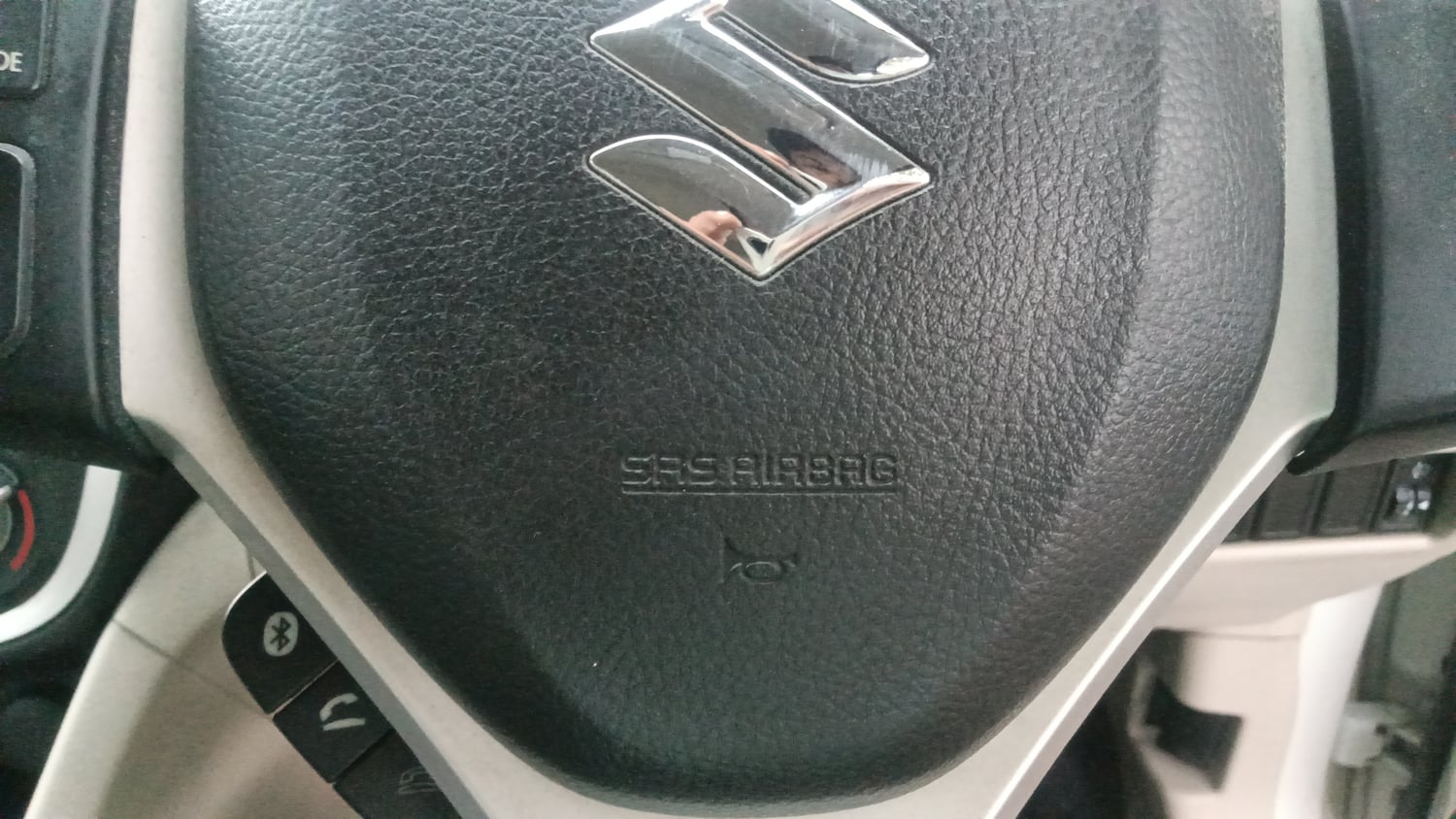 Used 2021 Maruti Suzuki Celerio ZXi AMT Petrol Automatic top_features Airbags