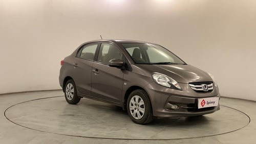 Used 2015 Honda Amaze 1.2 S i-VTEC Petrol Manual exterior RIGHT FRONT CORNER VIEW