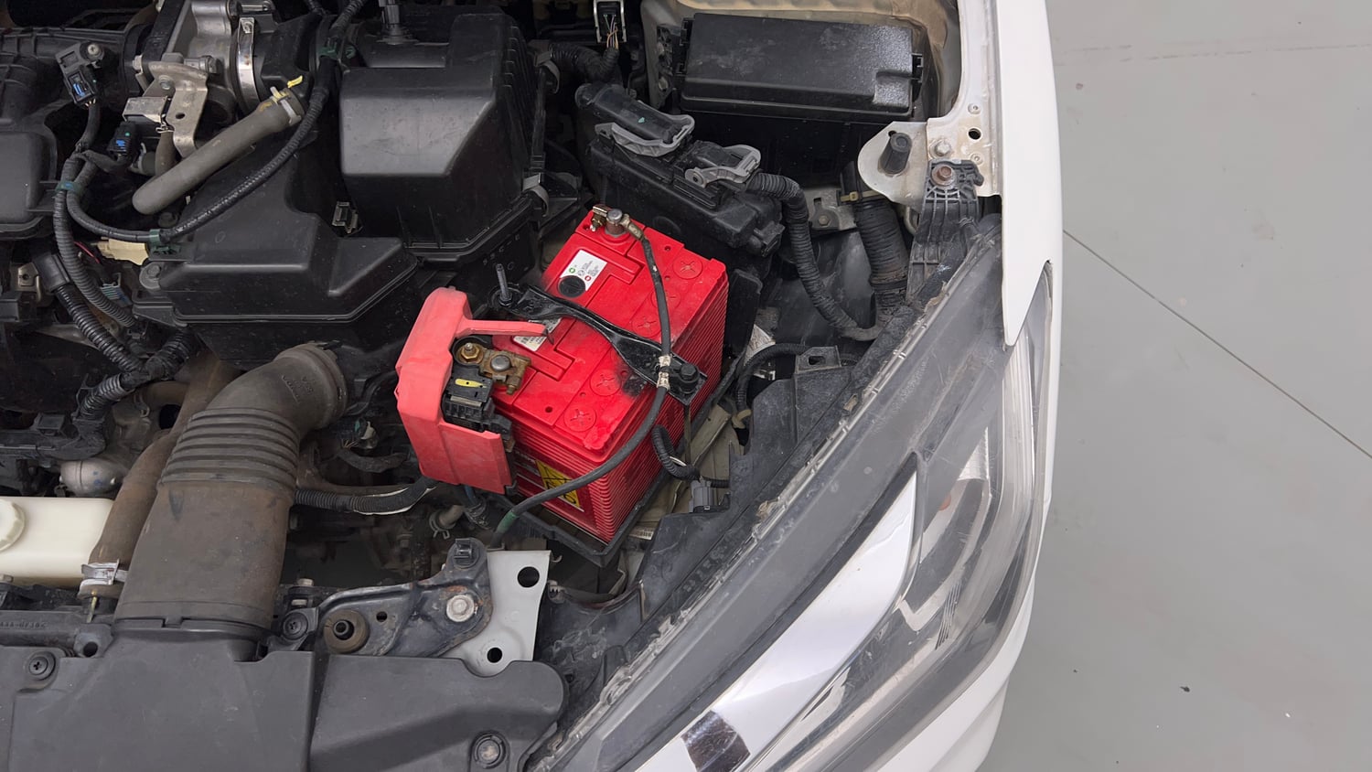 Used 2017 Honda City VX CVT Petrol Petrol Automatic engine ENGINE LEFT SIDE VIEW
