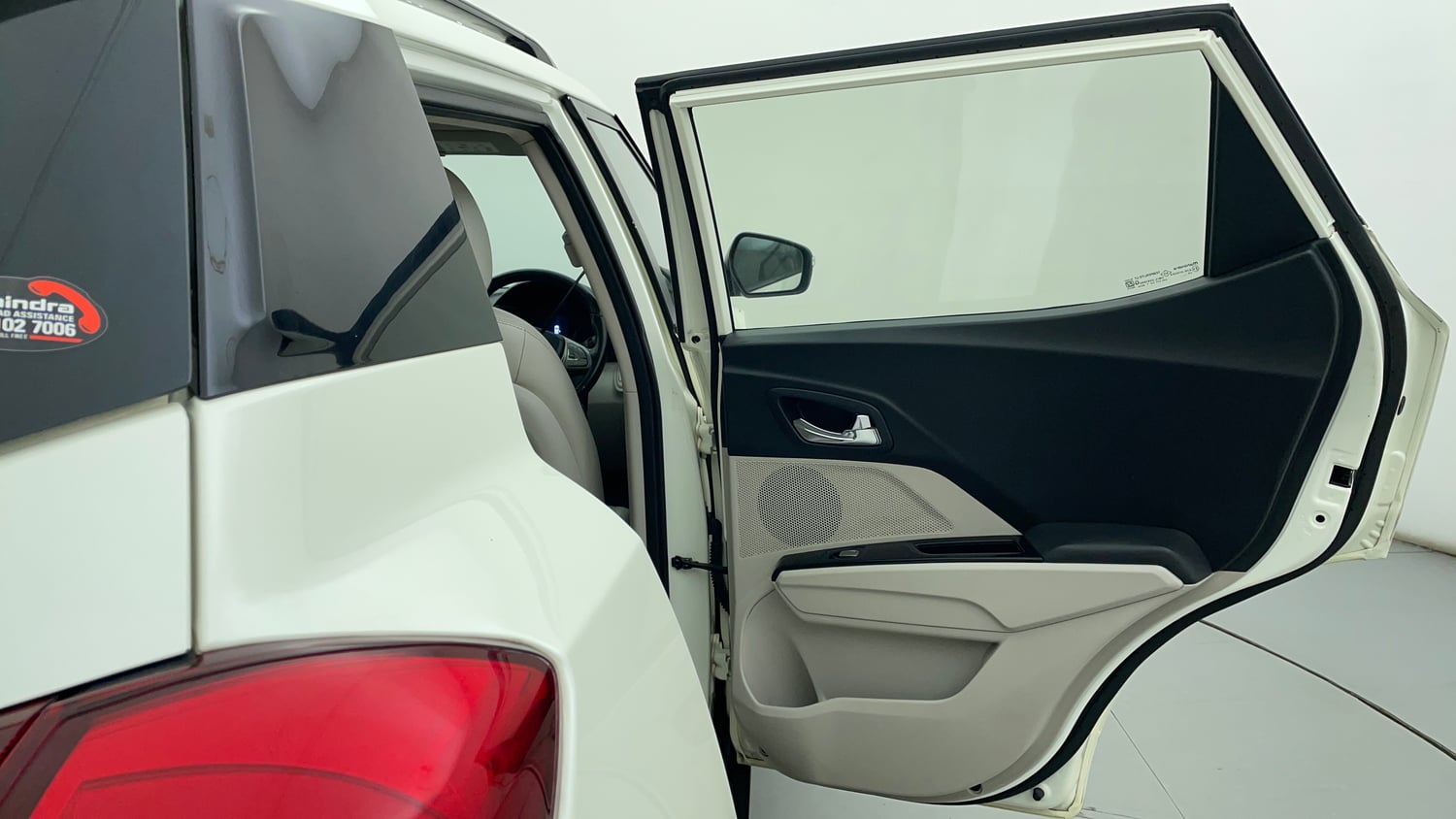 Used 2022 Mahindra XUV 300 W8 (O) 1.5 Diesel AMT Diesel Automatic interior RIGHT REAR DOOR OPEN VIEW