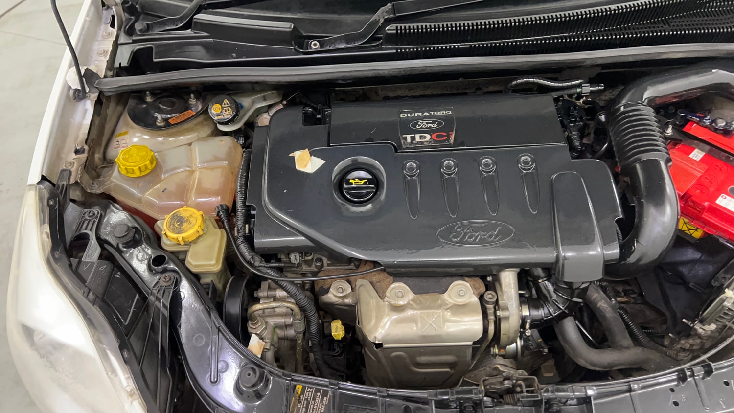 Used 2013 Ford Figo Duratorq Diesel ZXI 1.4 Diesel Manual engine ENGINE RIGHT SIDE VIEW