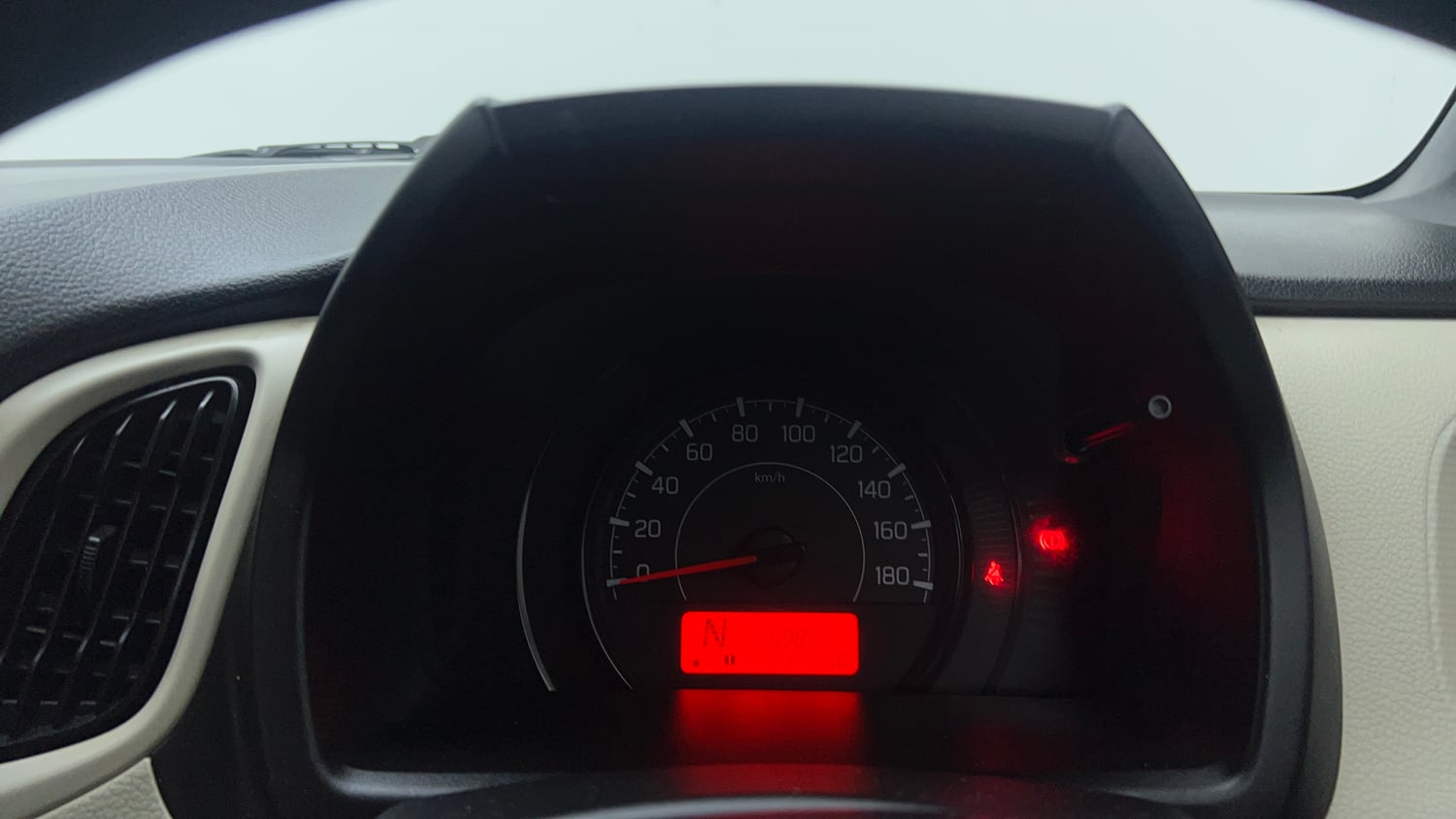 Used 2020 Maruti Suzuki Wagon R 1.0 VXi 1.0 AMT Petrol Automatic interior CLUSTERMETER VIEW