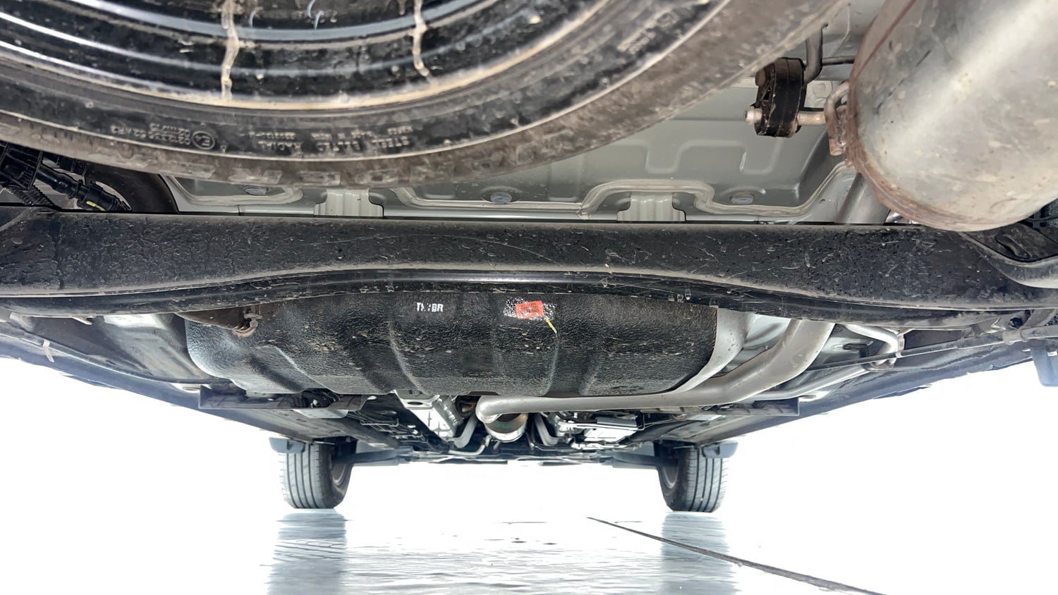 Used 2024 Kia Carens Luxury Plus 1.5 Diesel AT 7 STR Diesel Automatic extra REAR UNDERBODY VIEW (TAKEN FROM REAR)