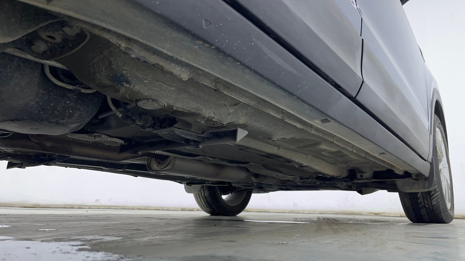 Used 2024 Skoda Kushaq Style 1.5L TSI DSG Petrol Automatic extra REAR RIGHT UNDERBODY VIEW