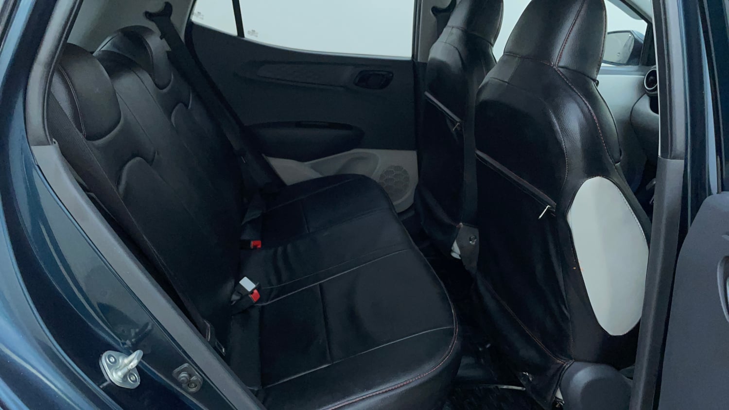 Used 2023 Hyundai Grand i10 Nios Magna 1.2 Kappa VTVT Petrol Manual interior RIGHT SIDE REAR DOOR CABIN VIEW