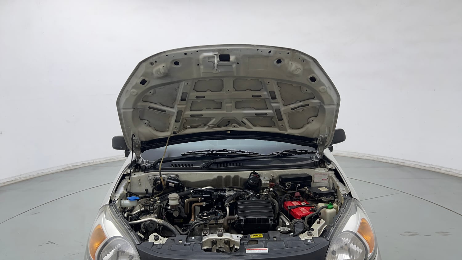 Used 2023 Maruti Suzuki Alto 800 LXi (O) CNG Cng Manual engine ENGINE & BONNET OPEN FRONT VIEW